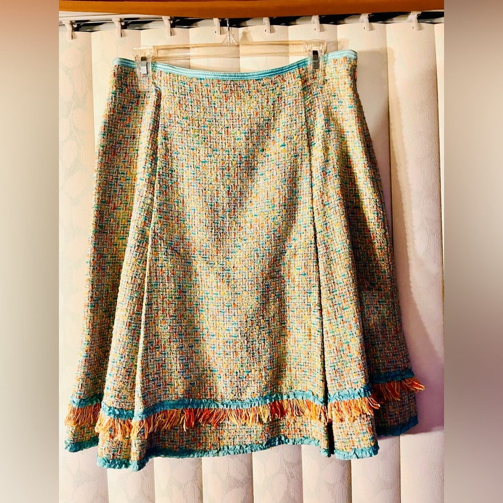 Cynthia Steffe Vibrant luxurious Tweed A-Line Skirt with with fringe trim